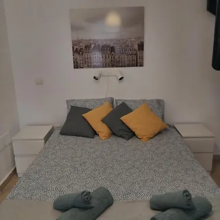 New Studio And Parking Lemus Apartment Malaga