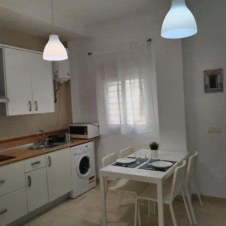 Apartment New Studio And Parking Lemus Malaga