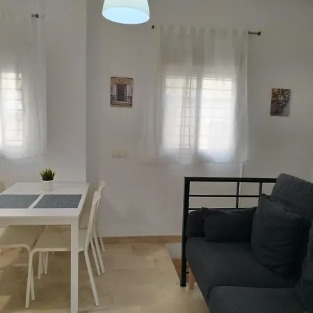 New Studio And Parking Lemus Apartment Málaga
